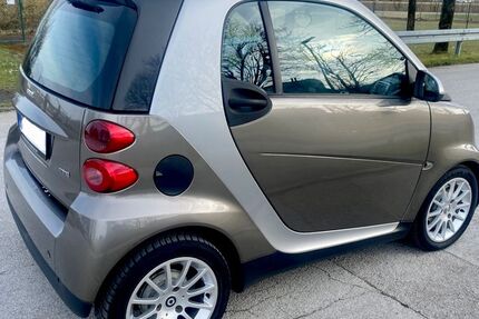 Smart ForTwo 145.400 km 3.799 &euro; München 81739