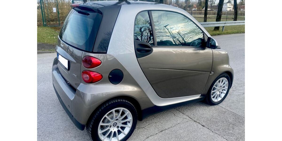 Smart ForTwo 145.400 km 3.799 &euro; München 81739