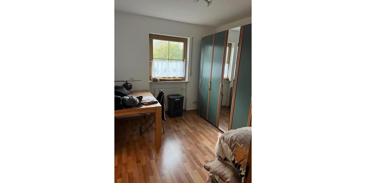 Etagenwohnung Höhenkirchen-Siegertsbrunn Siegertsbrunn - 2.5 Zimmer, 65 m&sup2;, 1.290&euro; | Angebot:25722570