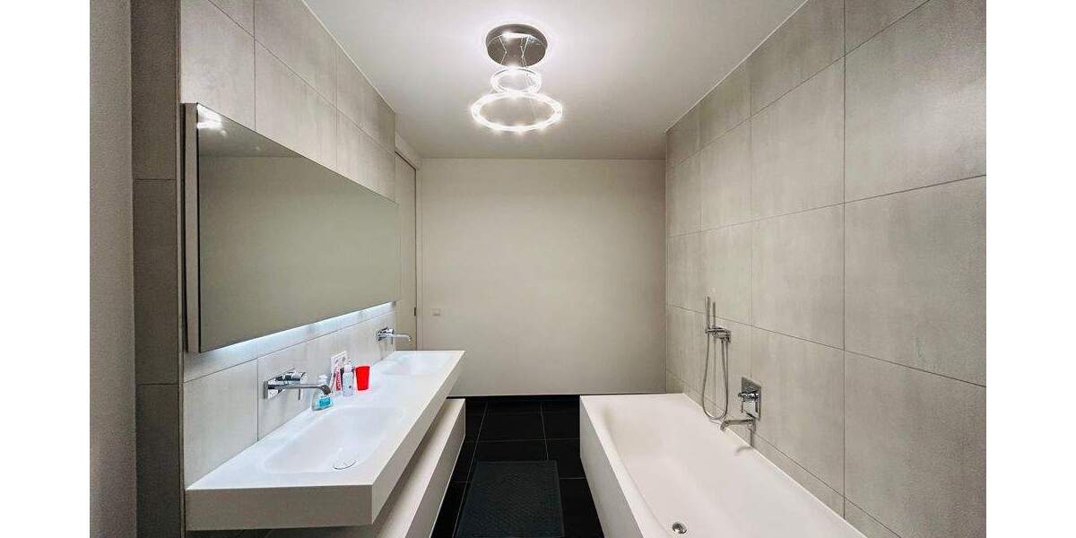 ELVIRA - Schwabing Bestlage, exklusive und möbilierte 4,5-Zimmer-Wohnung mit zwei Balkonen 4 zimmer