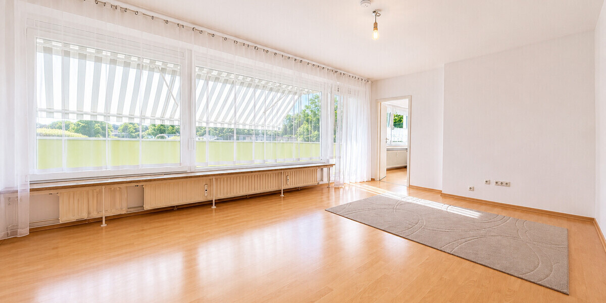 ***Komfortabel und bezahlbar wohnen – 3-Zimmer-Wohnung im Erbbaurecht*** - Erdgeschoßwohnung Karlsfeld | Angebot:26801257