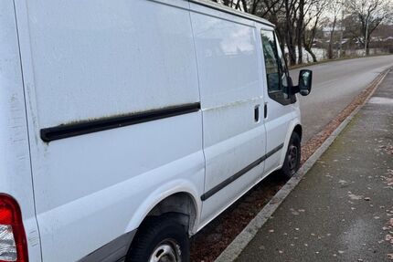 Ford Transit 145.000 km 7.500 &euro; München 81543