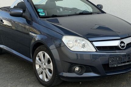 Opel Tigra 179.000 km 2.890 &euro; Eichenau 82223