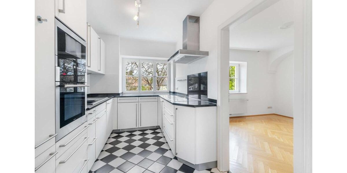 Charmantes Jugendstil-Stadthaus mit 6 Zimmern in märchenhafter Villenlage (befristet bis August 2026) 6 zimmer