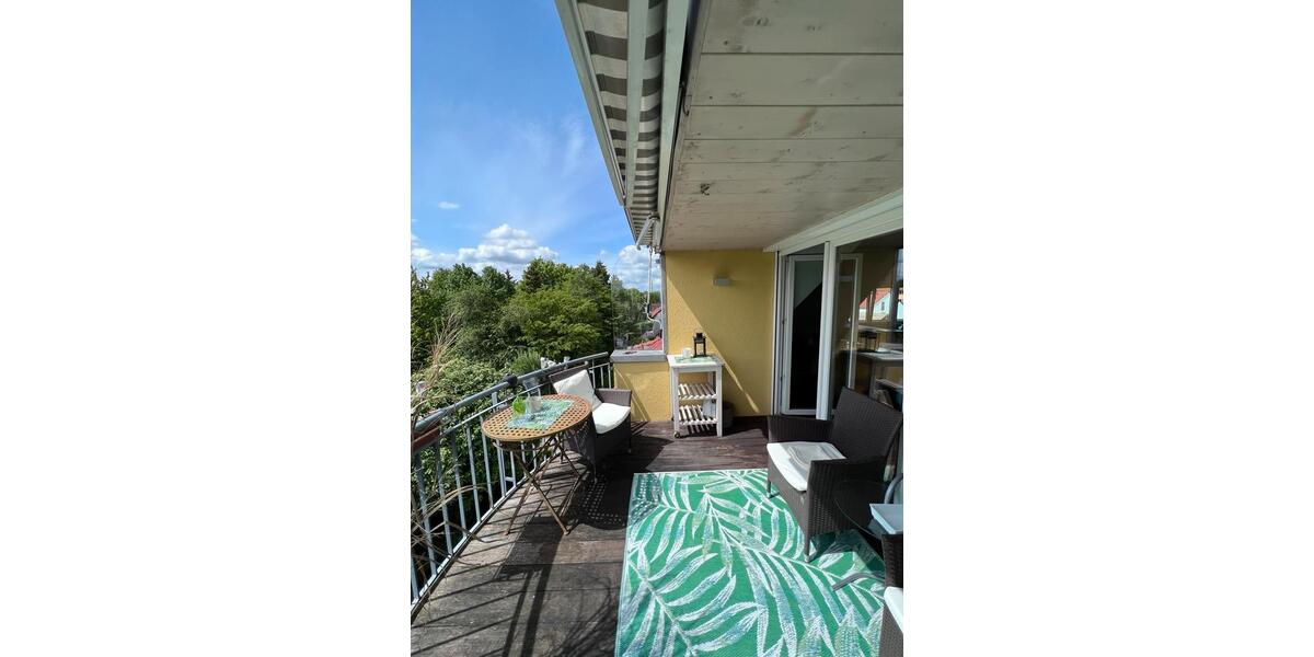 Dachgeschoßwohnung Neufahrn bei Freising Mintraching-Grüneck - 3.5 Zimmer, 94 m&sup2;, 2.350&euro; | Angebot:25841392