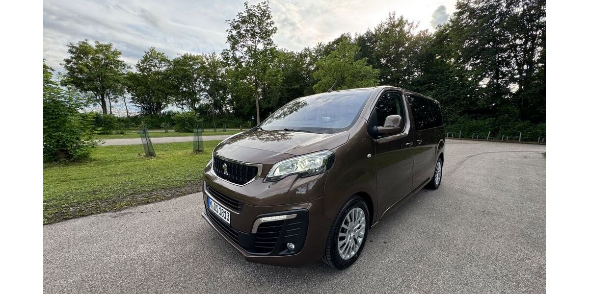 Peugeot Traveller 212.200 km 14.500 &euro; München 81927