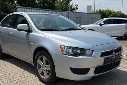 Mitsubishi Lancer 109.670 km 3.850 &euro; München 81737