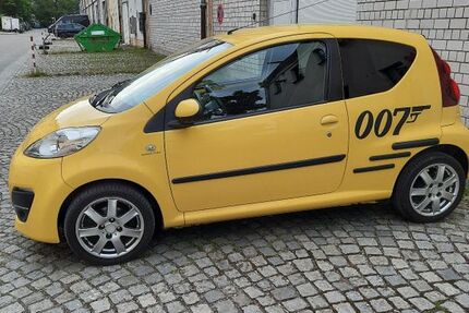Peugeot 107 87.000 km 3.300 &euro; München 81373