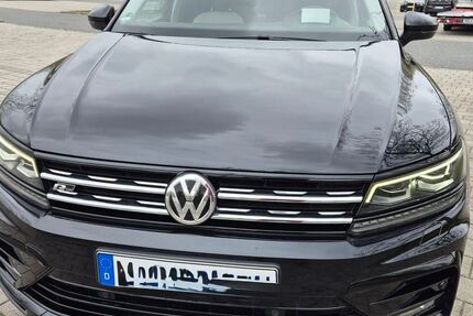 VW Tiguan 153.450 km 21.300 &euro; München 81927