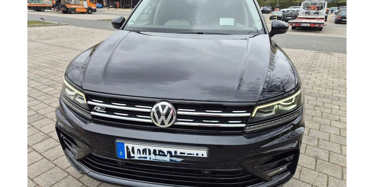 VW Tiguan 153.450 km 21.300 &euro; München 81927