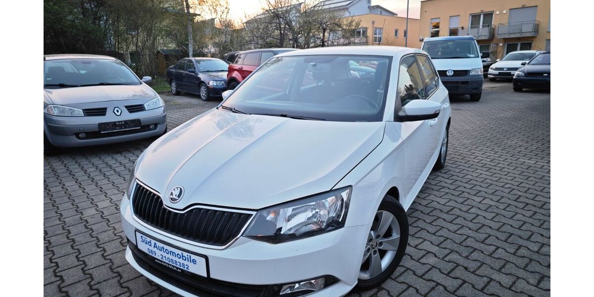 Skoda Fabia 126.520 km 8.990 &euro; Markt Schwaben bei München 85570