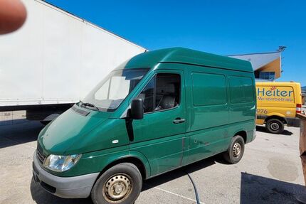 Mercedes-Benz Sprinter 142.000 km 3.000 &euro; München. 80939