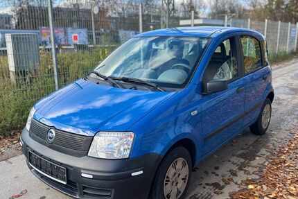Fiat Panda 91.388 km 1.999 € München 81929