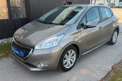 Peugeot 208 113.000 km 4.999 &euro; Neufahrn bei Freising 85375
