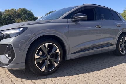 Audi Q4 e-tron 70.000 km 26.999 &euro; München 81825