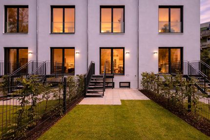 Haus München Ramersdorf-Perlach - 4 Zimmer, 154 m&sup2;, 3.600&euro; | Angebot:25456615