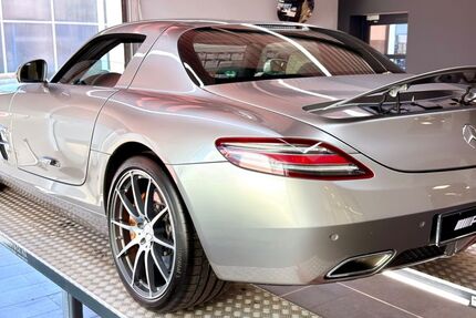 Mercedes-Benz SLS AMG 67.125 km 220.000 &euro; Dachau 85221