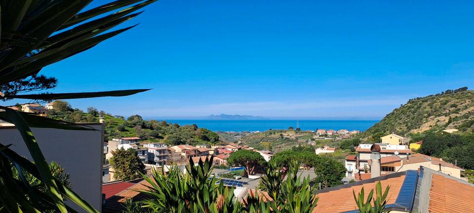 Günstiges Haus in Nordsizilien für handwerklich Begabte zimmer