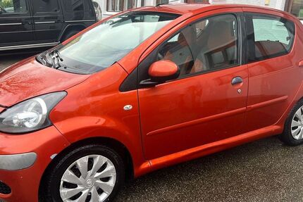 Toyota Aygo (X) 331.000 km 1.190 &euro; München 81479