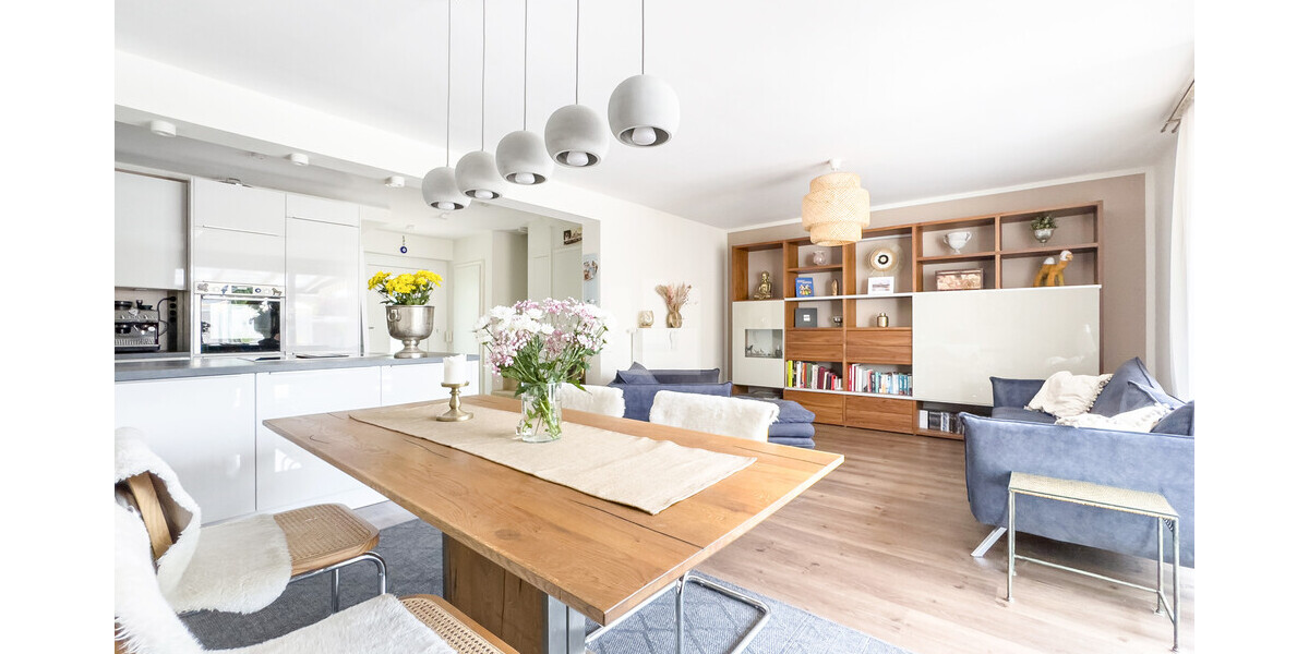 WINDISCH - Saniertes REH mit geh. Ausstattung und Wellnessbereich zentral & ruhig in Eichenau - Reihenendhaus Eichenau | Angebot:24662345