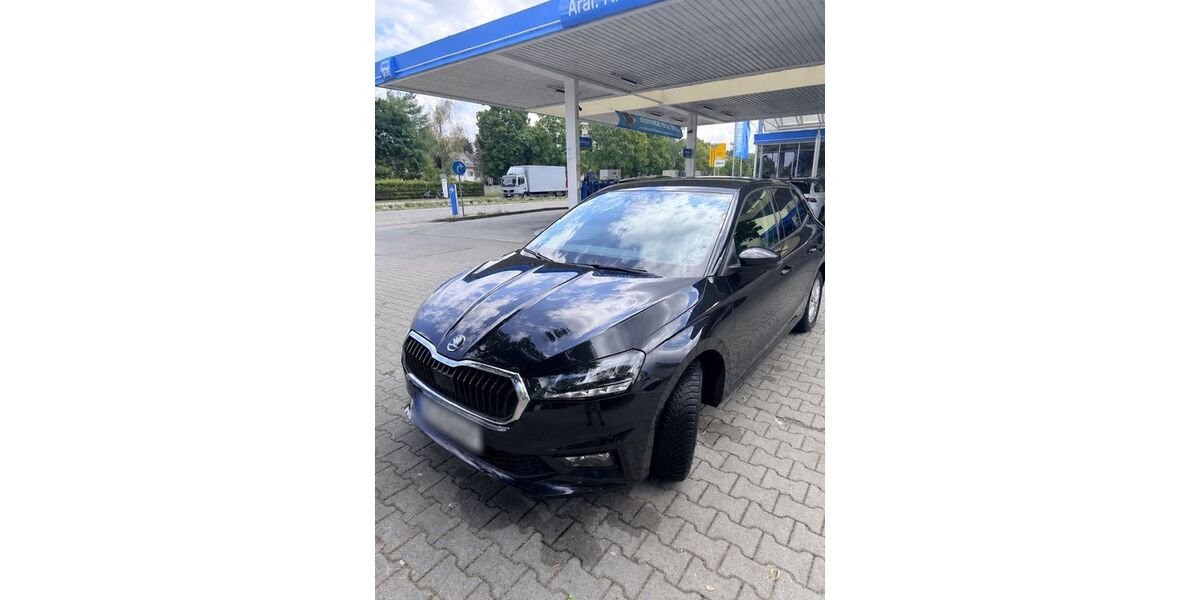 Skoda Fabia 22.200 km 15.600 &euro; Neuried 82061