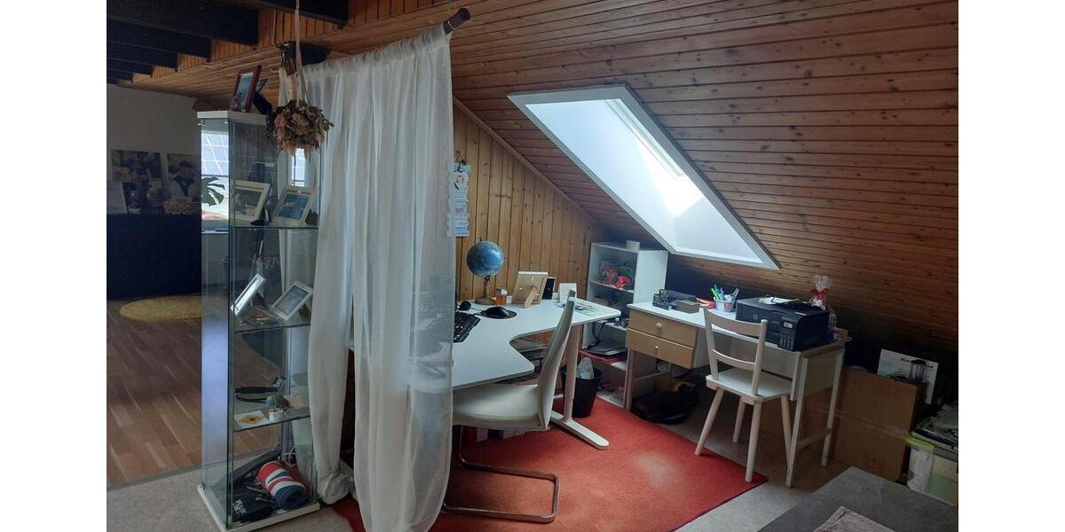 Dachgeschoßwohnung Hebertshausen - 2 Zimmer, 75 m&sup2;, 950&euro; | Angebot:26664847