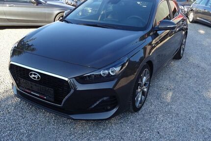 Hyundai i30 111.719 km 14.990 &euro; Ismaning 85737