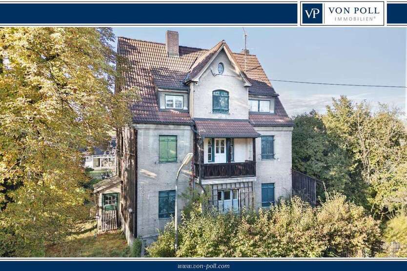 Haus zum Kaufen in Allach 2.090.000 € 233.17 m²