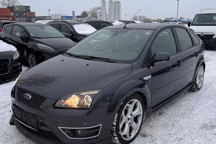 Ford Focus 192.000 km 4.450 &euro; München 81829