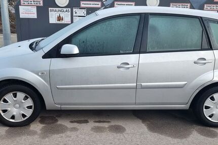 Ford Fiesta 157.000 km 1.600 &euro; München 81927
