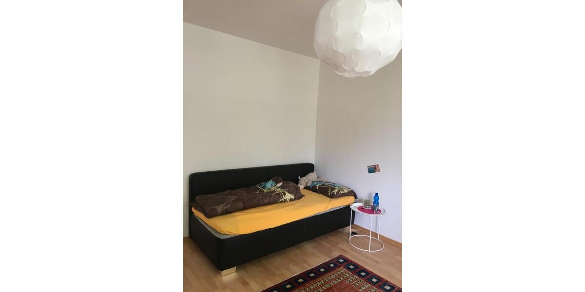 Etagenwohnung München Bogenhausen - 1 Zimmer, 12 m&sup2;, 600&euro; | Angebot:26252403