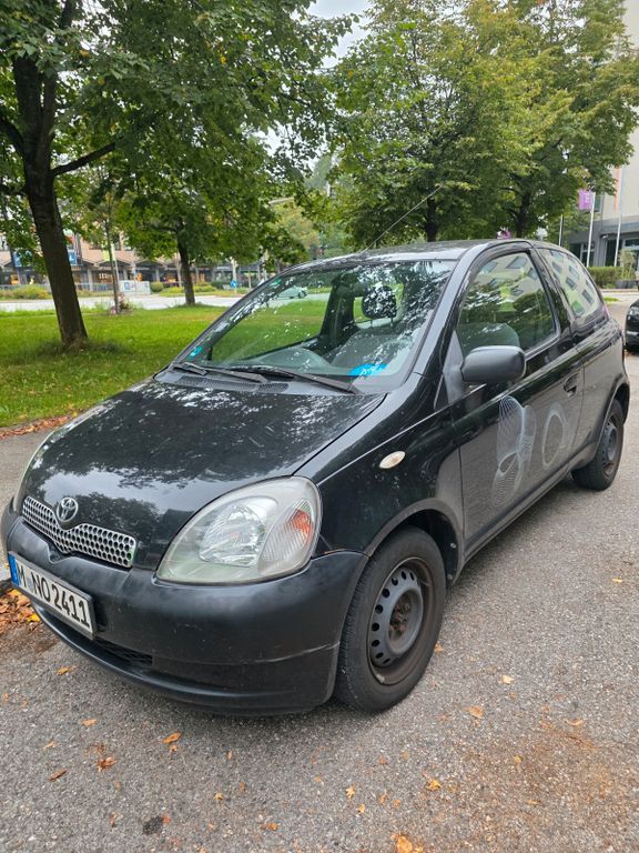 Yaris