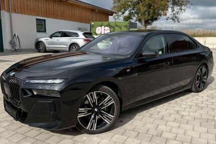 BMW 740 8.100 km 129.990 € Pliening 85652