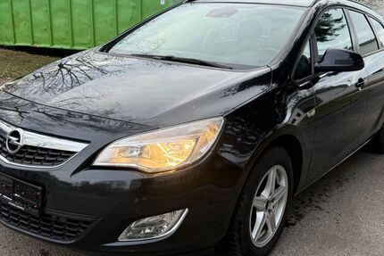 Opel Astra 288.200 km 2.290 &euro; München 81248