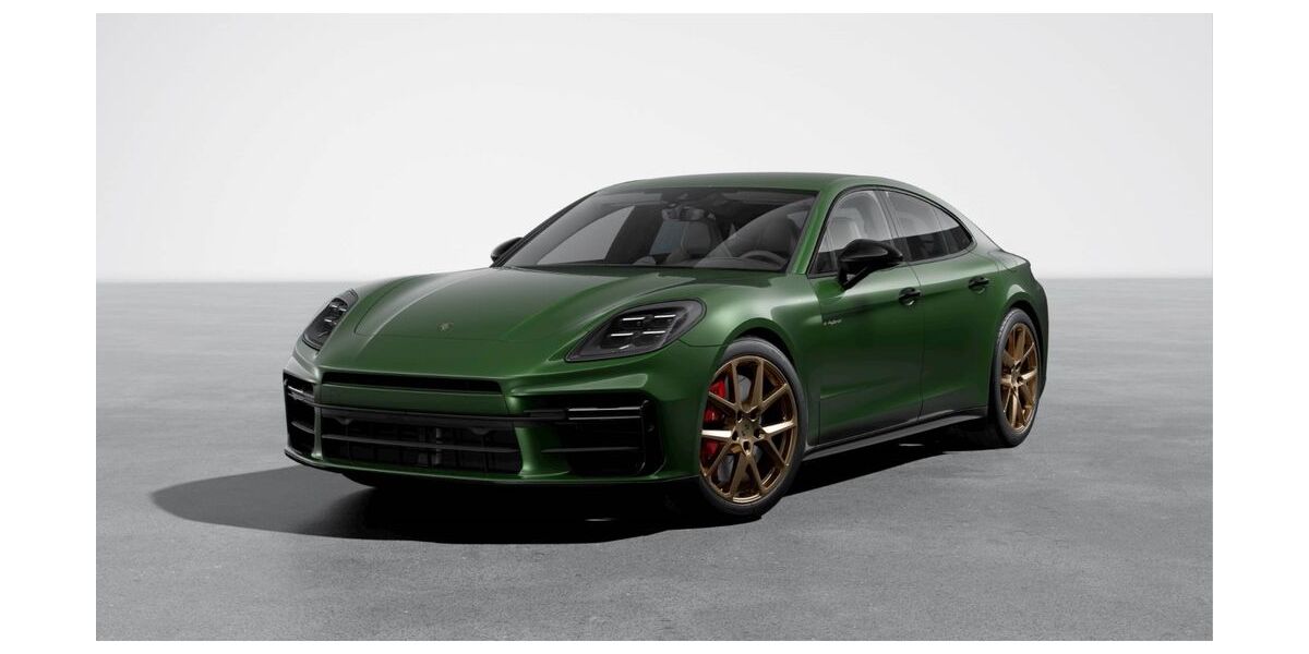 Porsche Panamera 38.400 km 153.970 &euro; München 81477