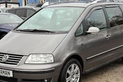 VW Sharan 285.281 km 2.900 € München 81243