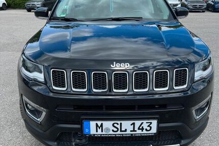 Jeep Compass 73.600 km 18.500 &euro; München 81373