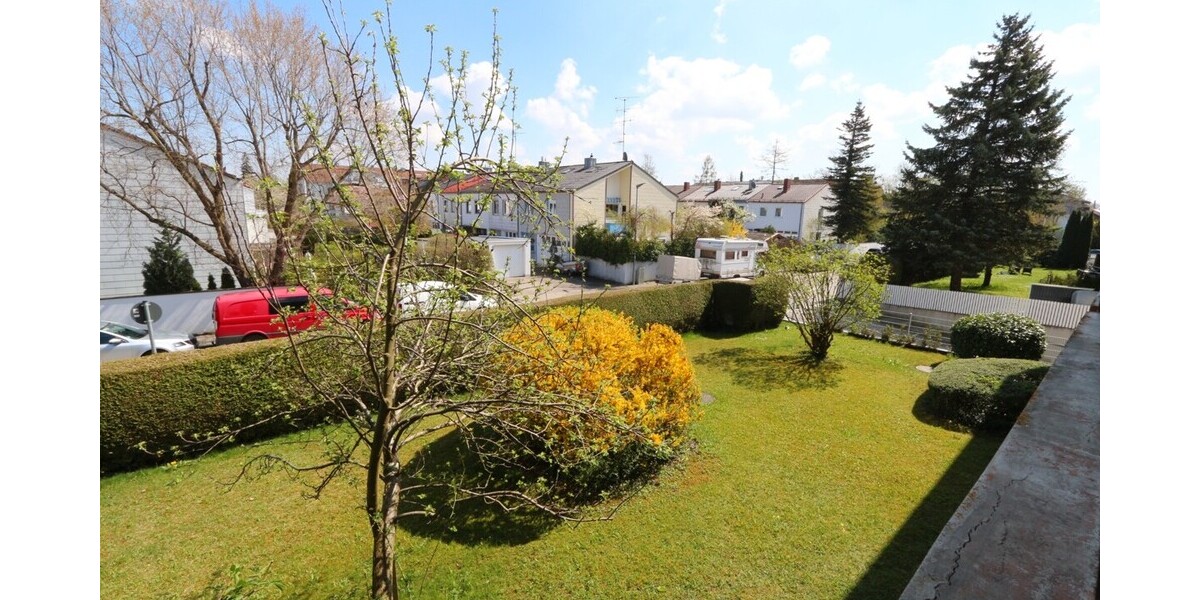 * im Dornröschenschlaf * 2-Zimmer-Wohnung * 2 sonnige Balkone * 1 Stellplatz * renovierungsbedürftig - Etagenwohnung Germering | Angebot:26287723