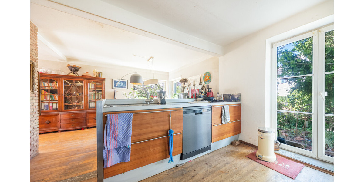• OBERSENDLING • EINFAMILIENHAUS AUF CA. 606 M² GRUND • 7 ZIMMER • POOL-ROHBAU • - Einfamilienhaus München Thalkirchen-Obersendling-Forstenried-Fürstenried-Solln | Angebot:27729554