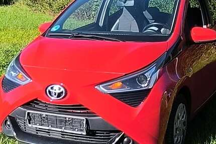 Toyota Aygo 86.000 km 7.900 € Baldham / Vaterstetten 85598