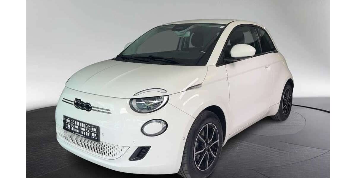 Fiat 500e 25.200 km 18.890 &euro; München 80339