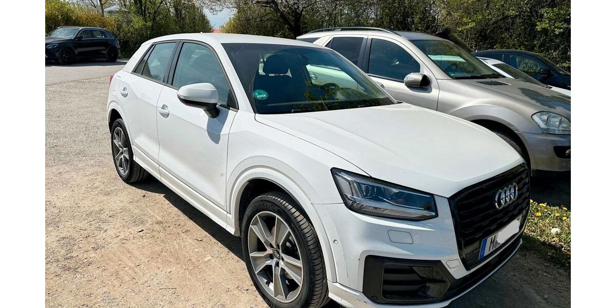 Audi Q2 13.859 km 19.900 &euro; München 80796