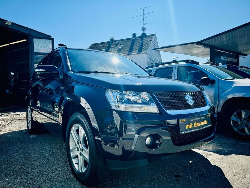 Suzuki Grand Vitara 107.000 km 9.900 € München 81825