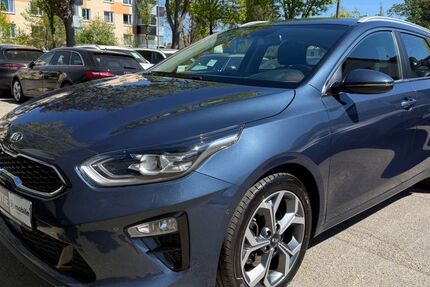 Kia ceed Sportswagon 136.939 km 13.950 &euro; München 81243