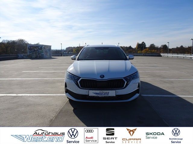 Skoda Octavia 2.500 km 44.400 &euro; München 80686