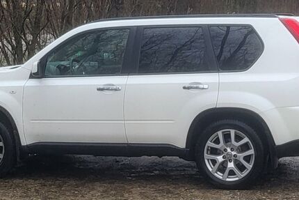 Nissan X-Trail 238.000 km 6.000 &euro; München 80639