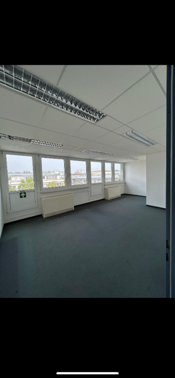 Büro in München 8.200 € 492 m²