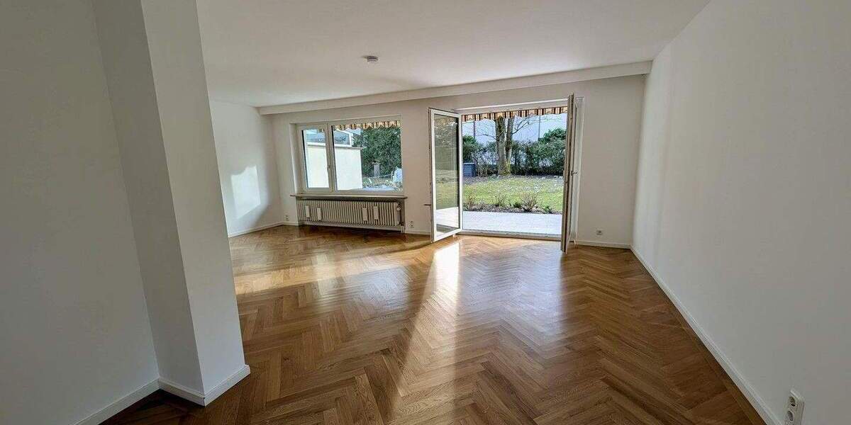 Doppelhaushälfte Fürstenfeldbruck - 6 Zimmer, 154 m&sup2;, 2.400&euro; | Angebot:25755951