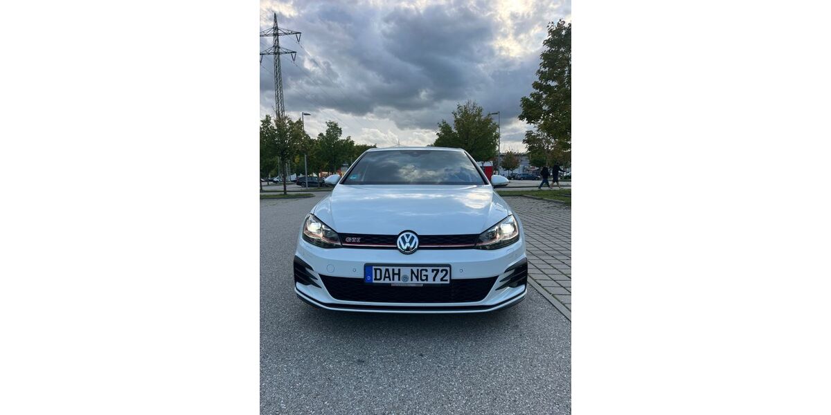 VW Golf 80.000 km 24.999 &euro; Dachau 85221