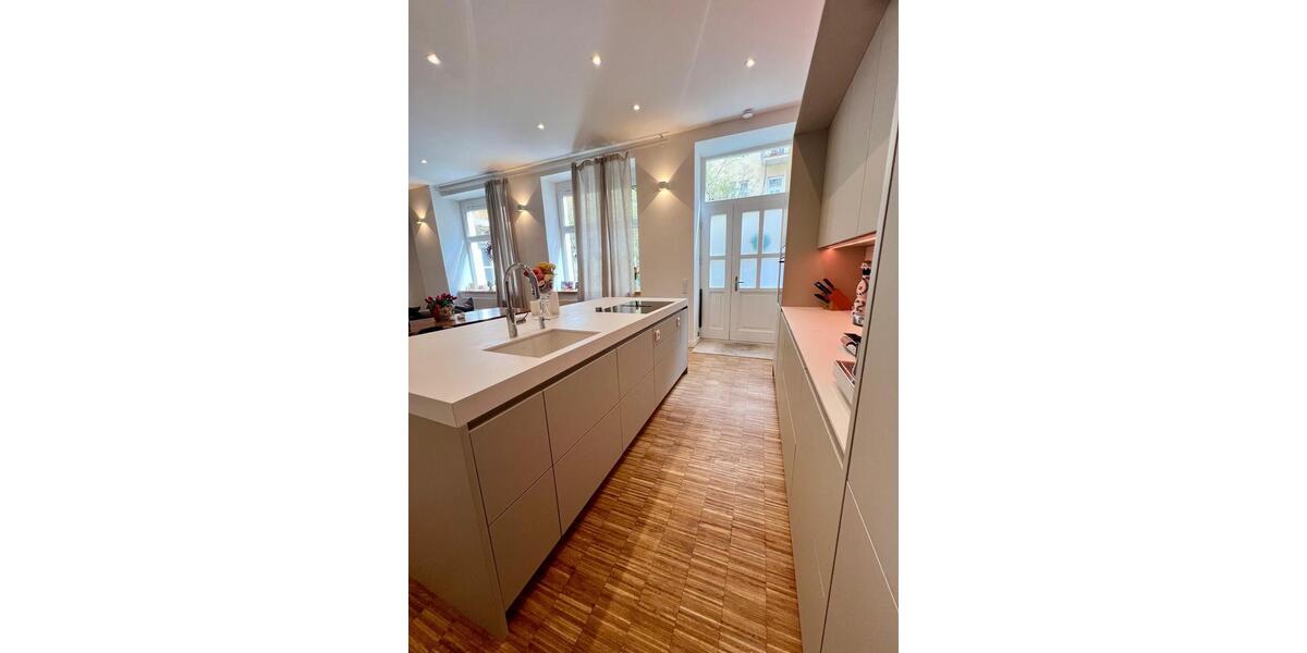 Erdgeschoßwohnung München Au-Haidhausen - 2.5 Zimmer, 97 m&sup2;, 1.075.000&euro; | Angebot:27271553
